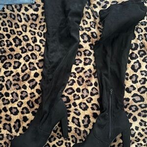 Black Over-the-Knee Women's Boots